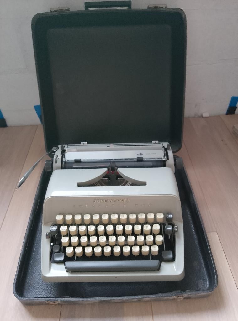 Typmachine, Ophalen, Gebruikt