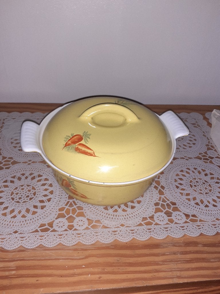 Casserole en fonte jaune BELGIUM 39A, Enlèvement, Utilisé, Autres marques, Casserole