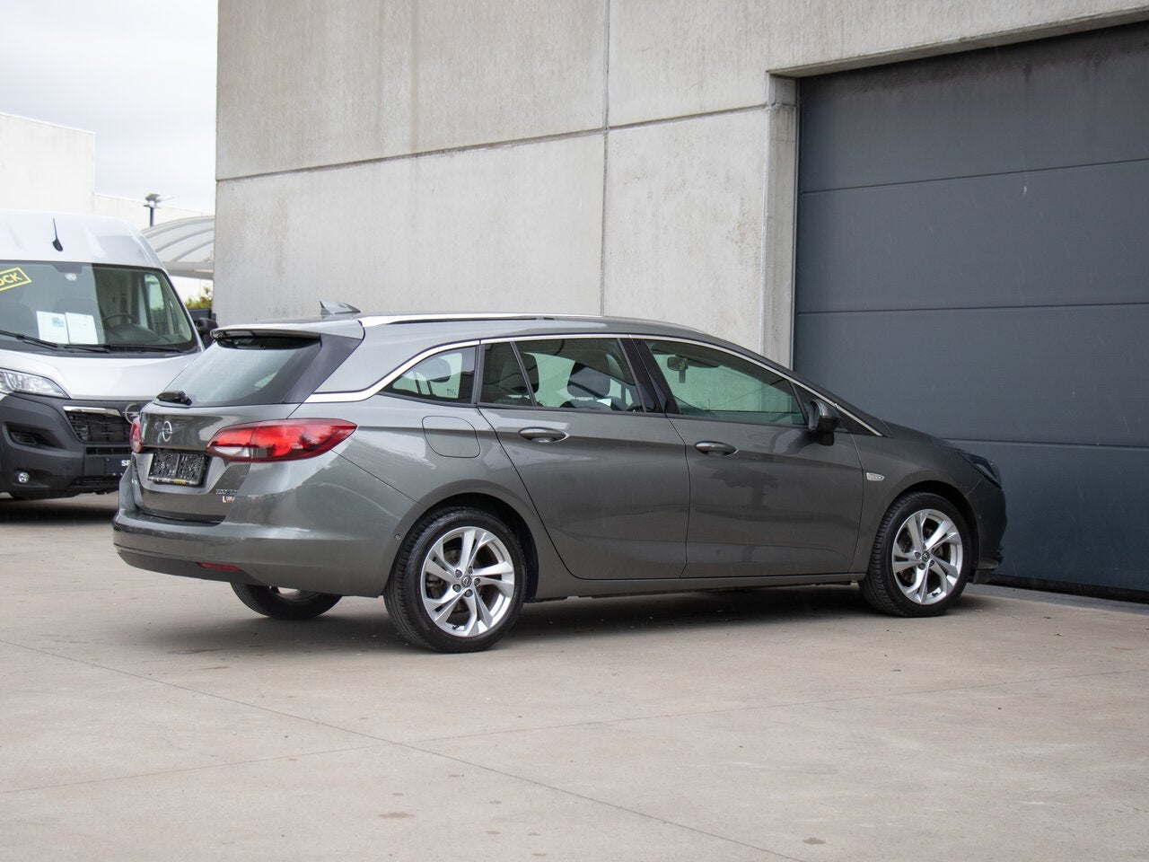 Opel Astra ST 1.6 MT6 110PK|LEDER|CAMERA|NAVI|KEYLESS|MANUE, Autos, 0 kg, Achat, Euro 6, Entreprise