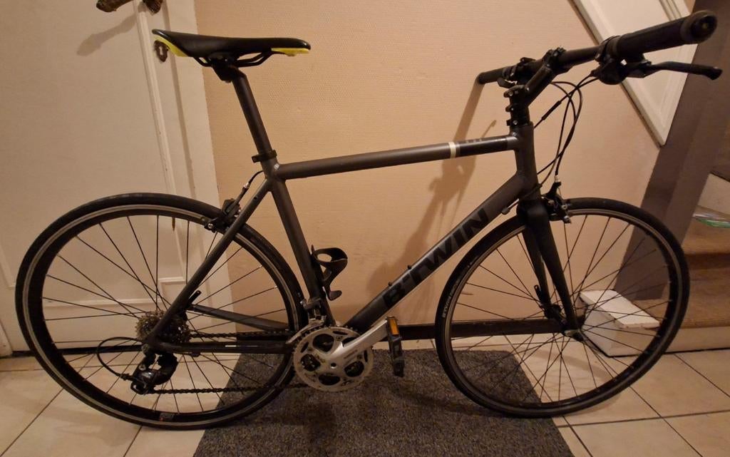Decathlon fiets, Gebruikt, 26 inch, Meer dan 20 versnellingen, 53 tot 57 cm
