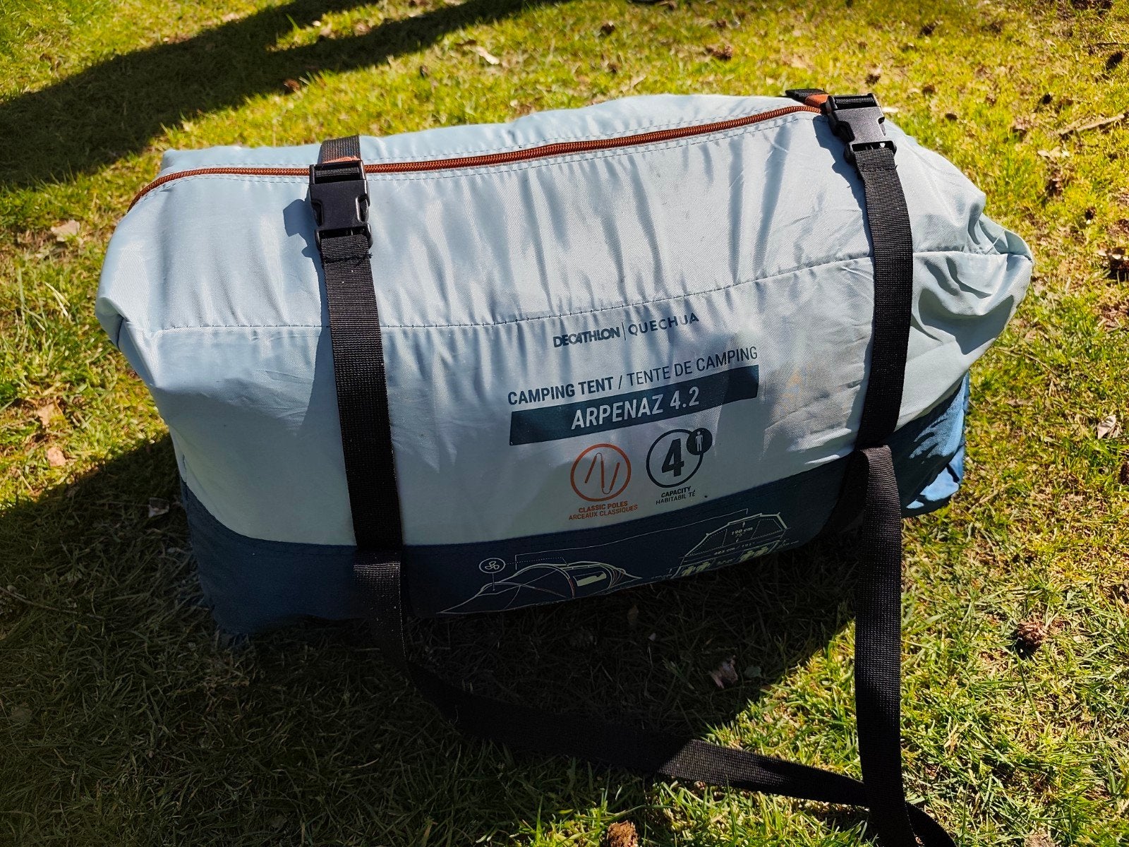 Decathlon Arpenaz 4.2 tent slechts 1x gebruikt, Caravanes & Camping, Tentes, Enlèvement ou Envoi, Comme neuf