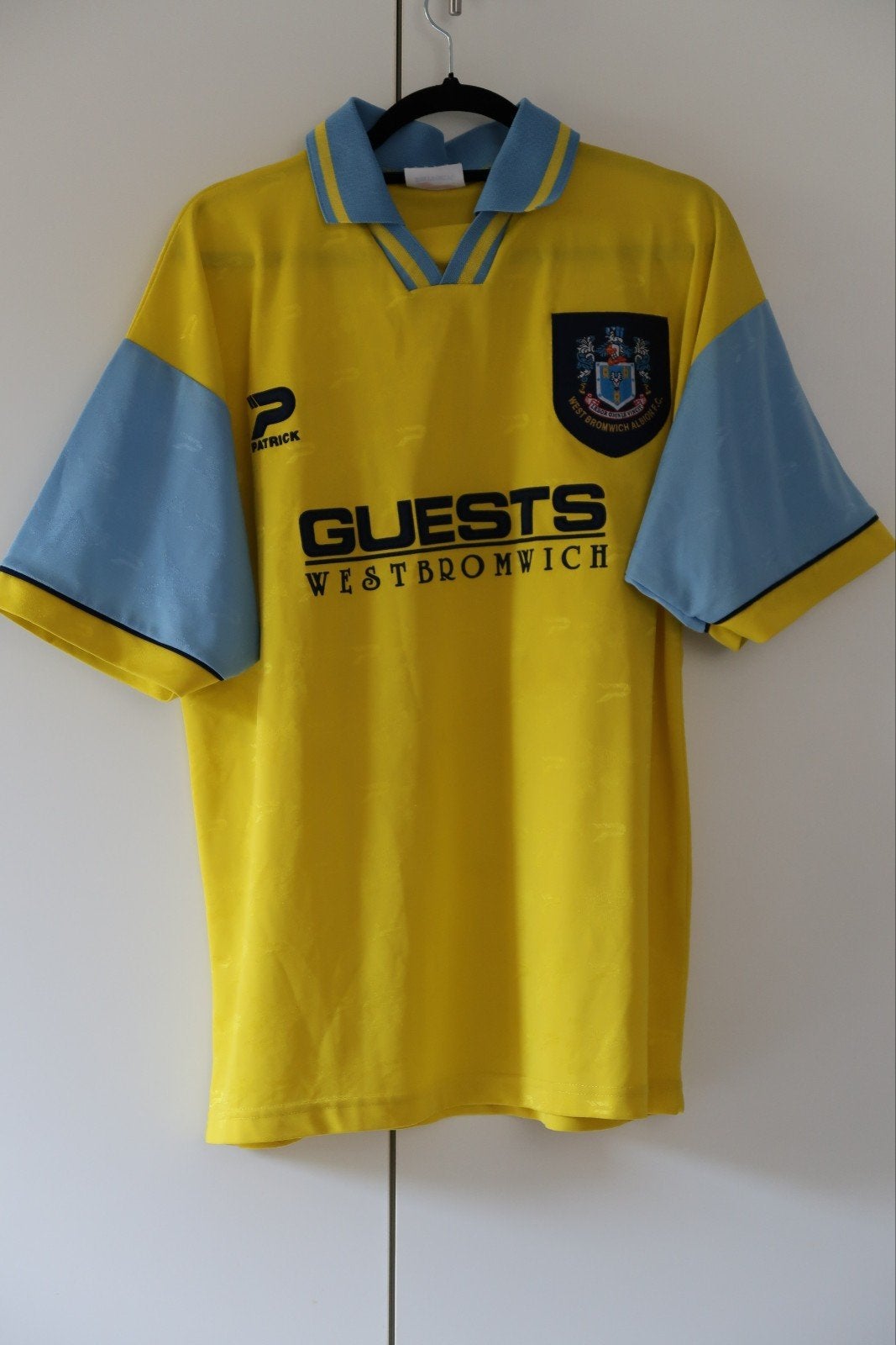 Maillot de football West Bromwich Albion FC, Vêtements | Hommes, Vêtements de sport, Football, Jaune, Taille 52/54 (L), Enlèvement