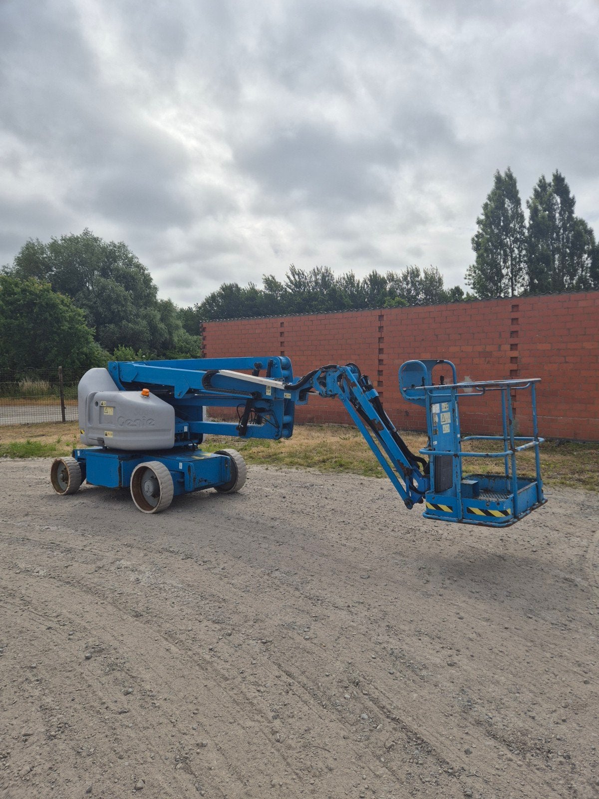 Genie Z-40/23N | Nacelle articulée de 14 mètres, Articles professionnels, Machines & Construction | Ascenseurs, Échafaudages & Échelles