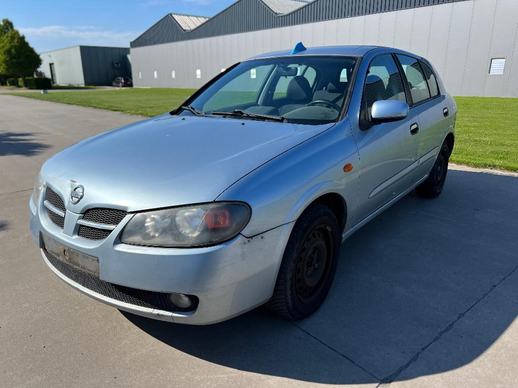 Nissan Almera overnamewagen VASTE PRIJS, Auto's, Nissan, Particulier, Almera, Metaalkleur, Radio, Benzine, Euro 3, Berline, 5 deurs