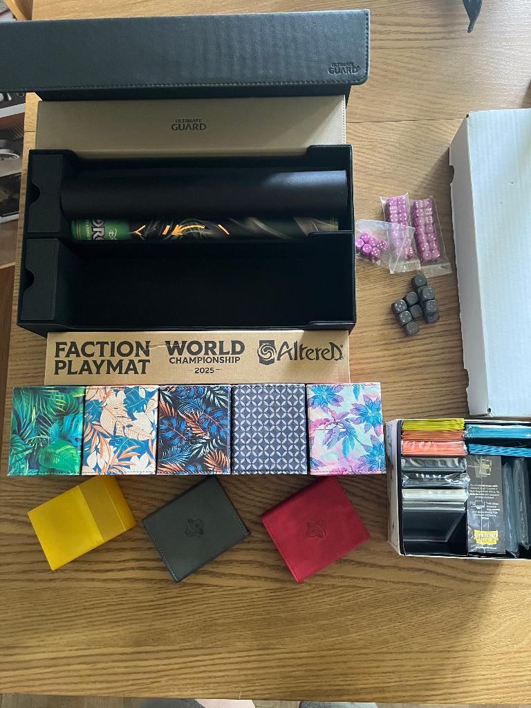 Gros Bundle TCG - Accessoires, Ophalen, Gebruikt, Overige typen, Foil