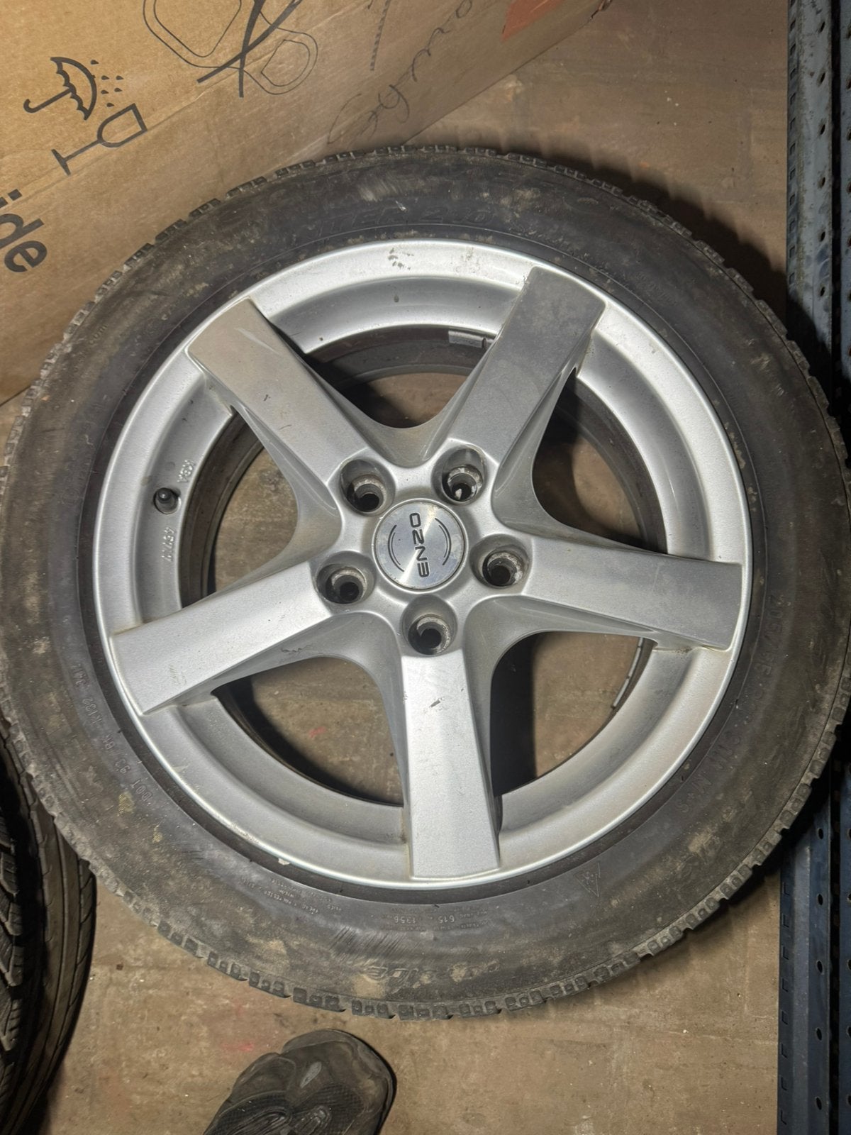 Velgen met winter banden audi volkswagen skoda, Auto-onderdelen, Gebruikt, 16 inch, Banden en Velgen, Ophalen
