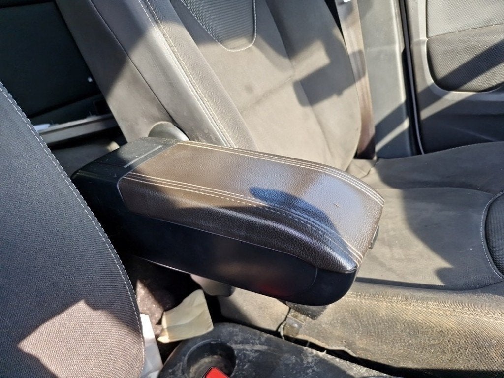 ARMLEUNING Renault Clio IV (5R) (01-2012/08-2021), Auto-onderdelen, Gebruikt, Renault, Peter-Huppertz-Straße 5
51063  Köln, DE