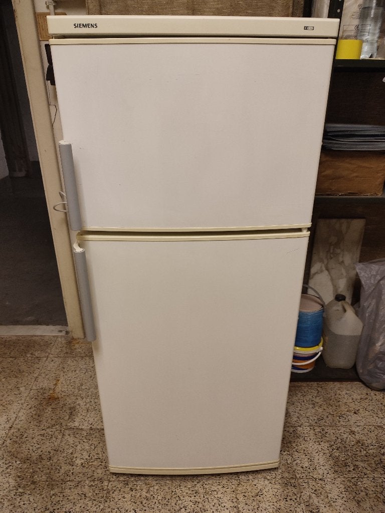 Frigo surgélateur Siemens, Electroménager, Réfrigérateurs & Frigos, Utilisé, Avec congélateur séparé, 120 à 140 cm, 45 à 60 cm