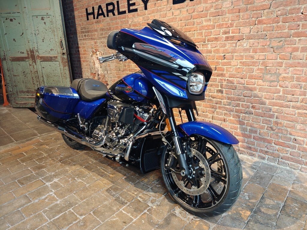 Harley-Davidson TOURING CVO Street Glide, Plus de 35 kW, Info@freedom-machines.be, Neuf, Autre