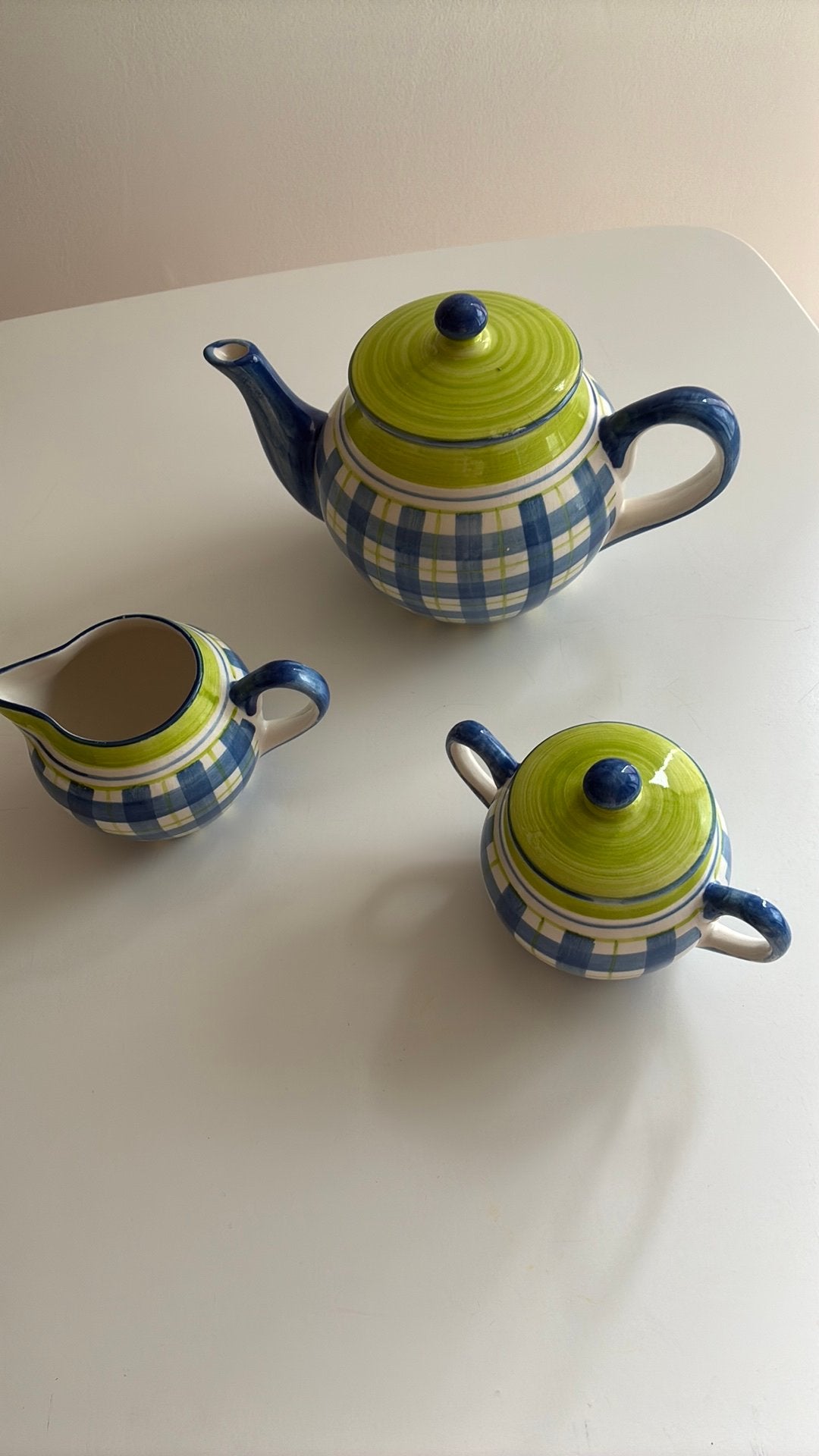 Théière - pot à sucre et à lait, Enlèvement, Théière