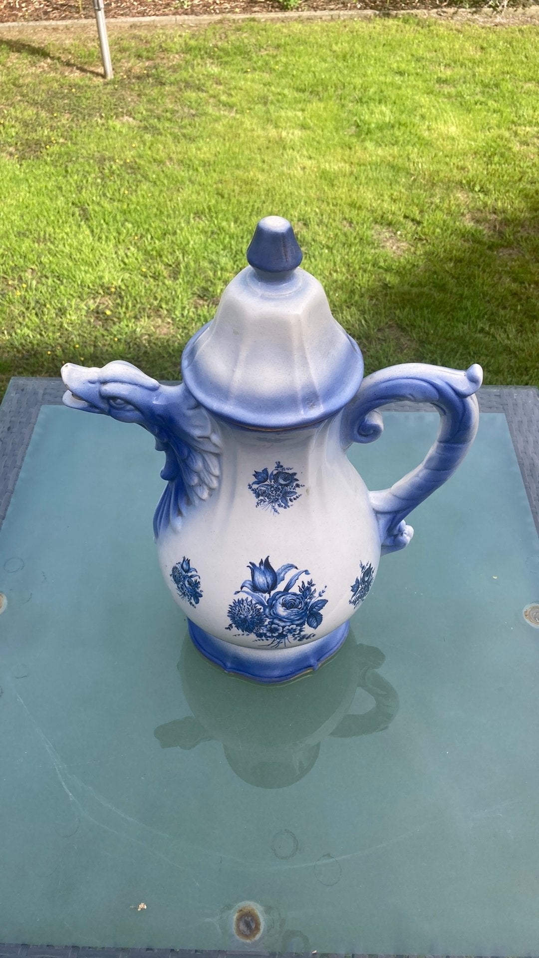 Belle carafe, Enlèvement