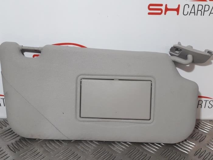 Pare-soleil d'un Ford Fiesta, -, 3 mois de garantie, -, -