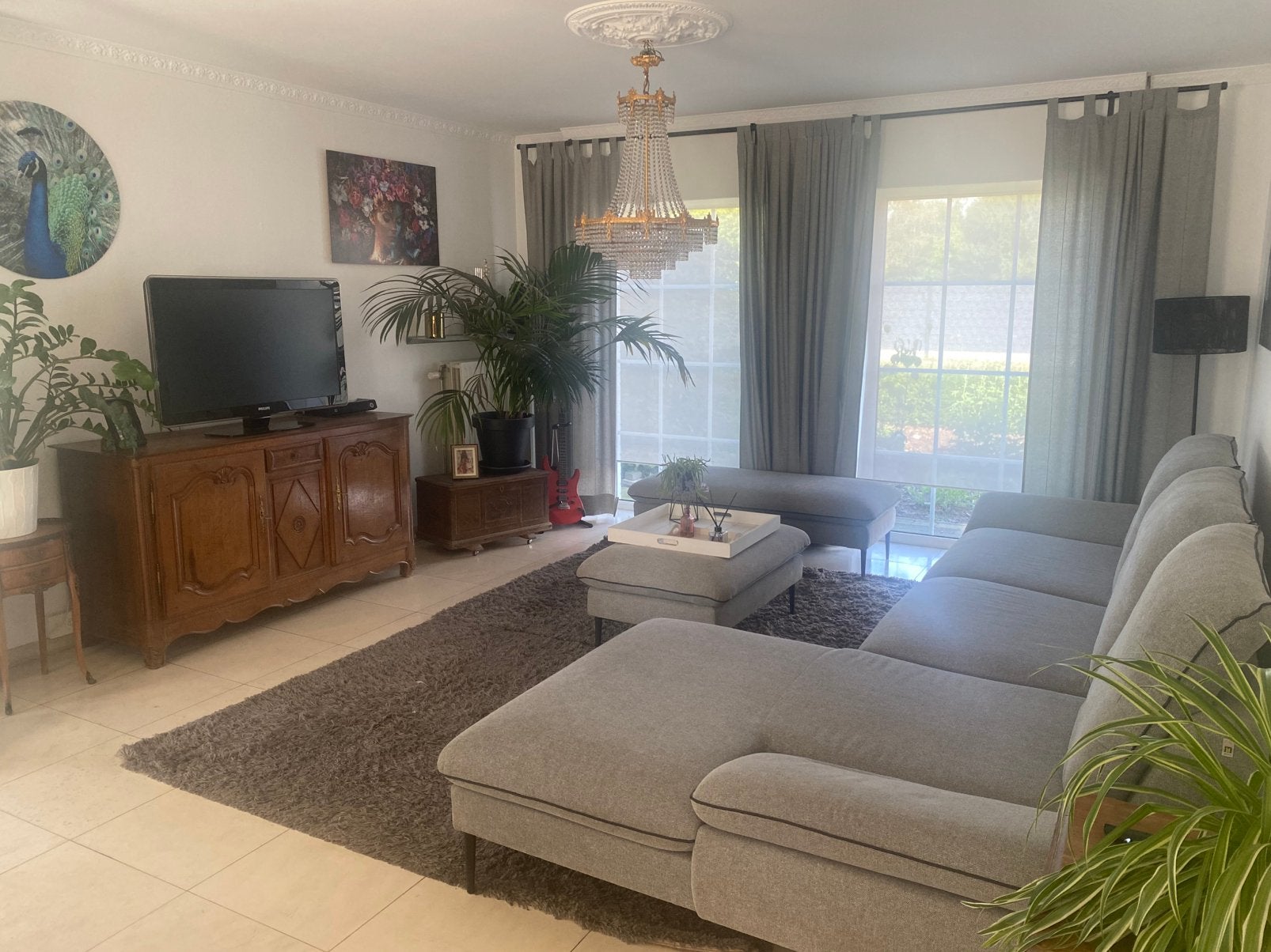 Salon en lounge met bijhorende poefs, Huis en Inrichting, Ophalen, Zo goed als nieuw