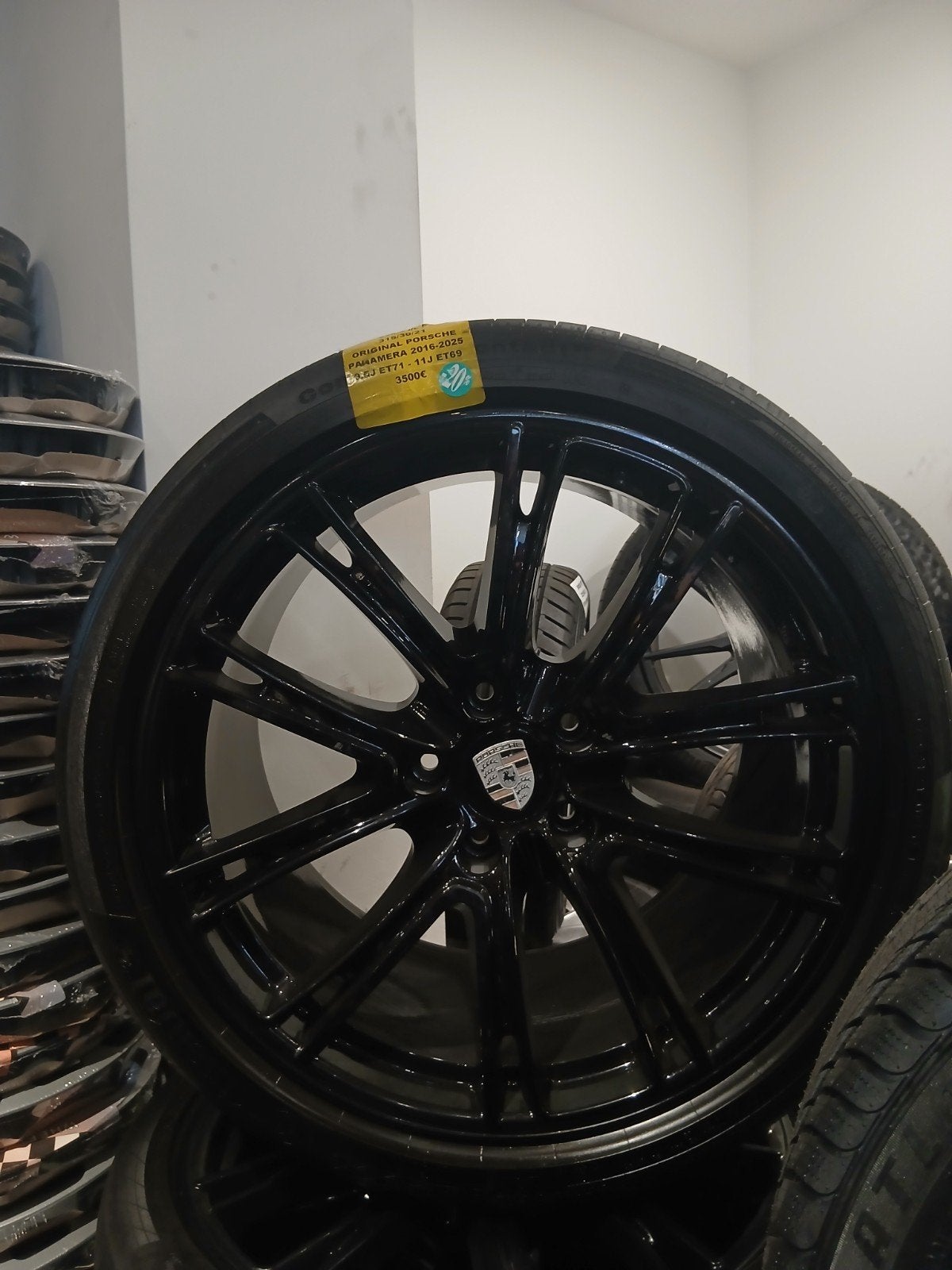 Jantes Porsche OEM Panamera 21 pouces avec pneus Continental, Autos : Pièces & Accessoires, -, Véhicule de tourisme, Pneus été