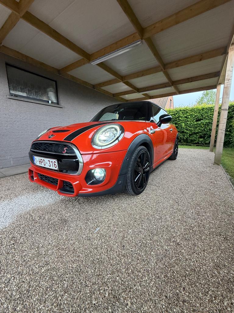 MINI Cooper SD Automaat 2018 – JCW Pack, Autos, Cuir et Alcantara, Achat, Euro 6, Autres couleurs