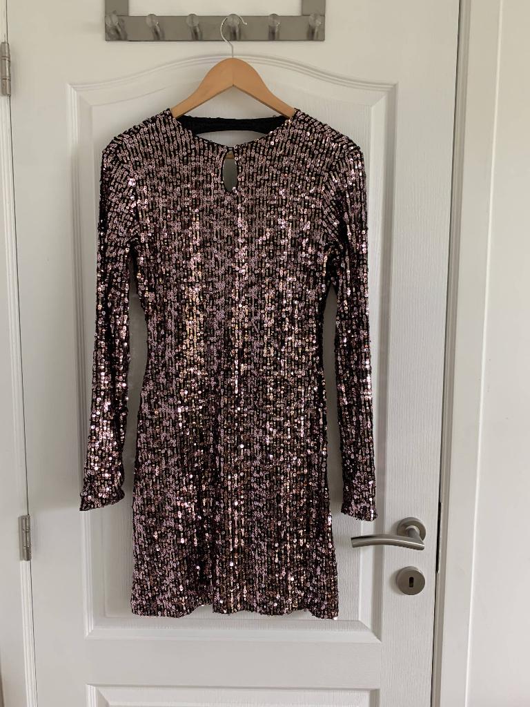 Robe à sequins Mango M, Vêtements | Femmes, Neuf, Taille 38/40 (M), Mango, Rose