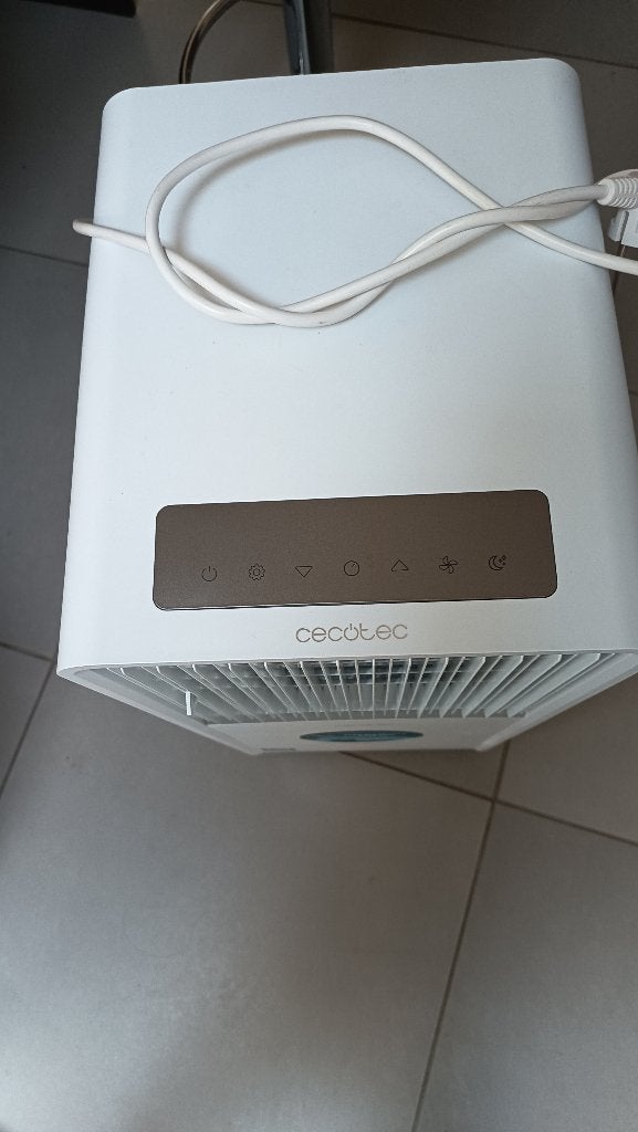 Mobiele airco , compleet, Elektronische apparatuur, Airco's, Ophalen, Koelen en Ontvochtigen, 3 snelheden of meer, Zo goed als nieuw