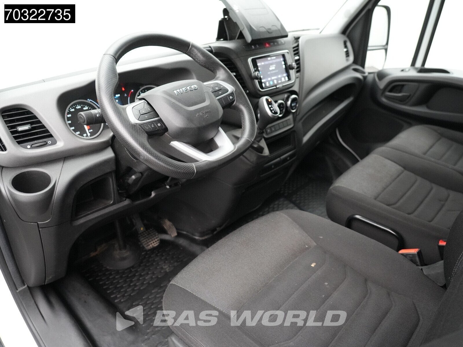 Iveco Daily 35S18 3.0L Automaat L2H2 ACC LED Airco Cruise Im, Autos, 2382 kg, Achat, Euro 6, Entreprise