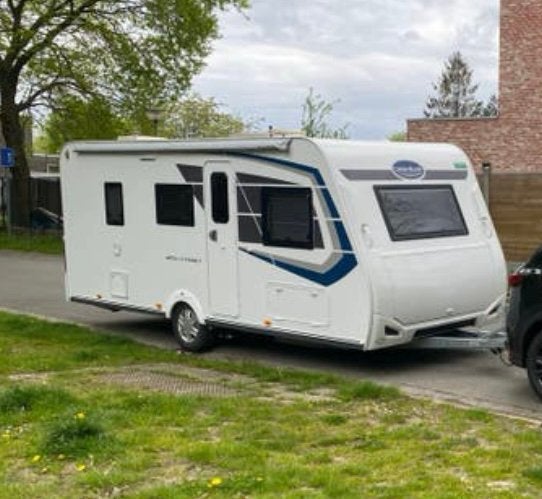 Caravelair Artica Family 6 pers Full Option, Caravans en Kamperen, Caravans, Particulier, tot en met 6, 1000 - 1250 kg, Treinzit