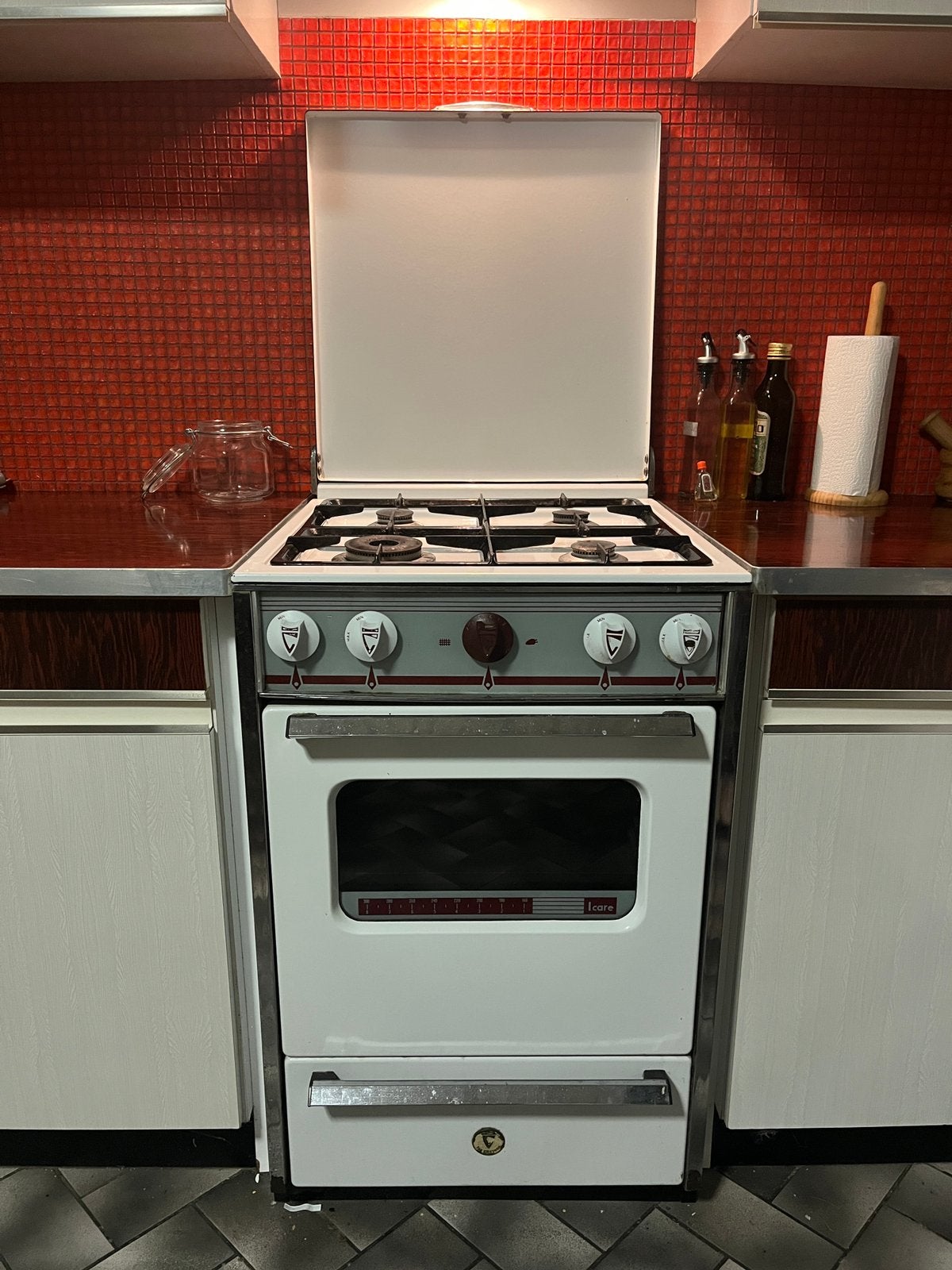 Cuisinière à gaz + four à gaz, Gaz, 4 zones de cuisson, Enlèvement, Utilisé