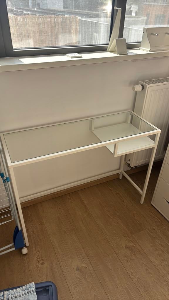 Ikea glazen bureau (100x75x35), Computers en Software, Ophalen, Zo goed als nieuw