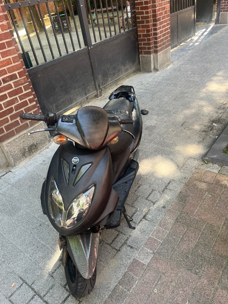Keeway f act 2T classe A debrider, Vélos & Vélomoteurs, Scooters | Yamaha, Autres modèles, Enlèvement, Utilisé, Deux-temps