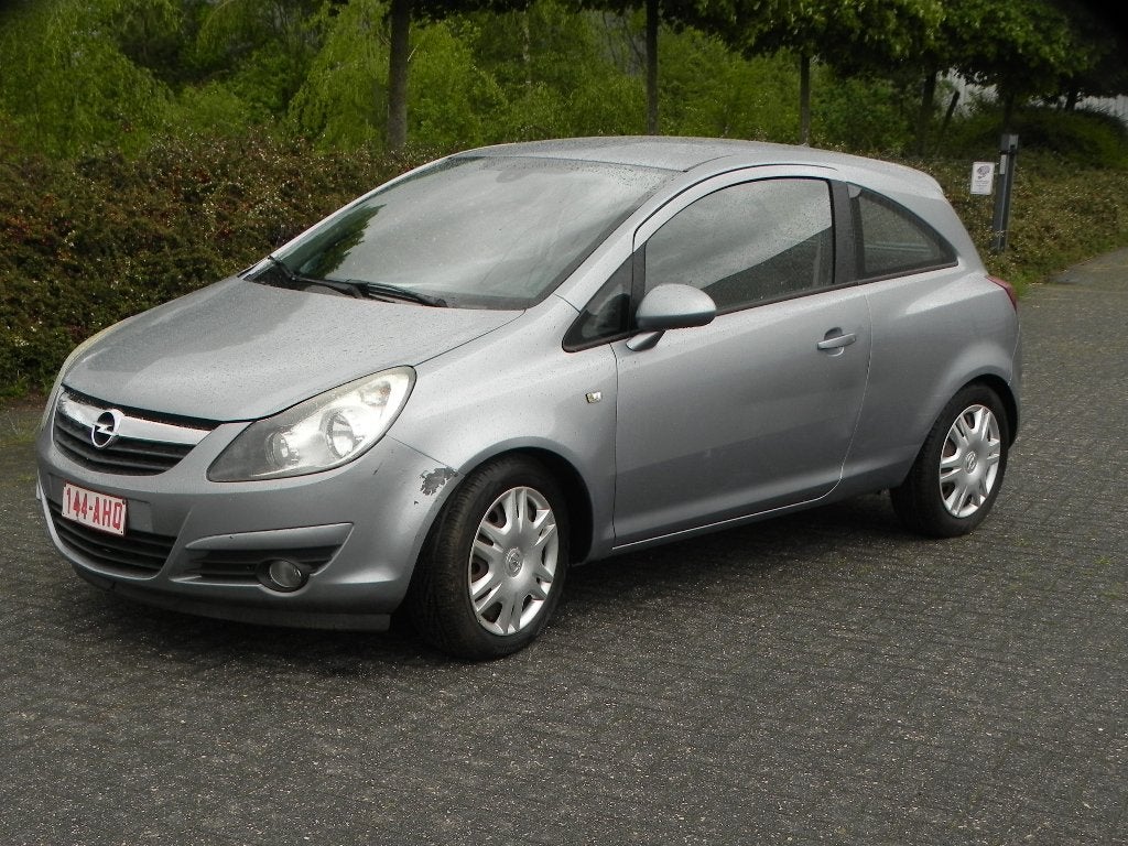 Climatiseur utilitaire léger Opel Corsa, Navi, Argent ou Gris, Achat, 2 places, Boîte manuelle
