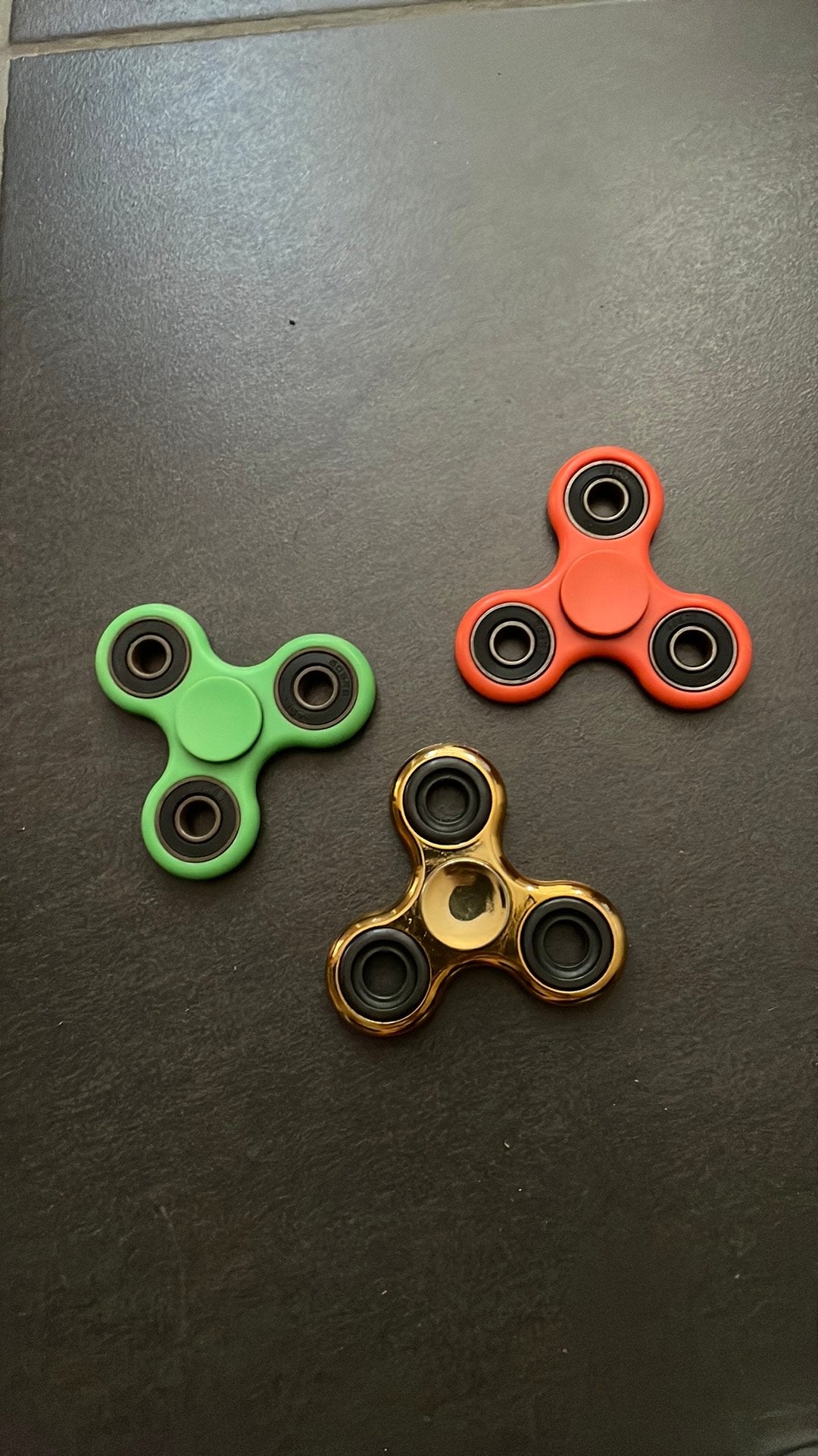 Fidget spinner, Kinderen en Baby's, Speelgoed | Actiefiguren, Ophalen, Zo goed als nieuw