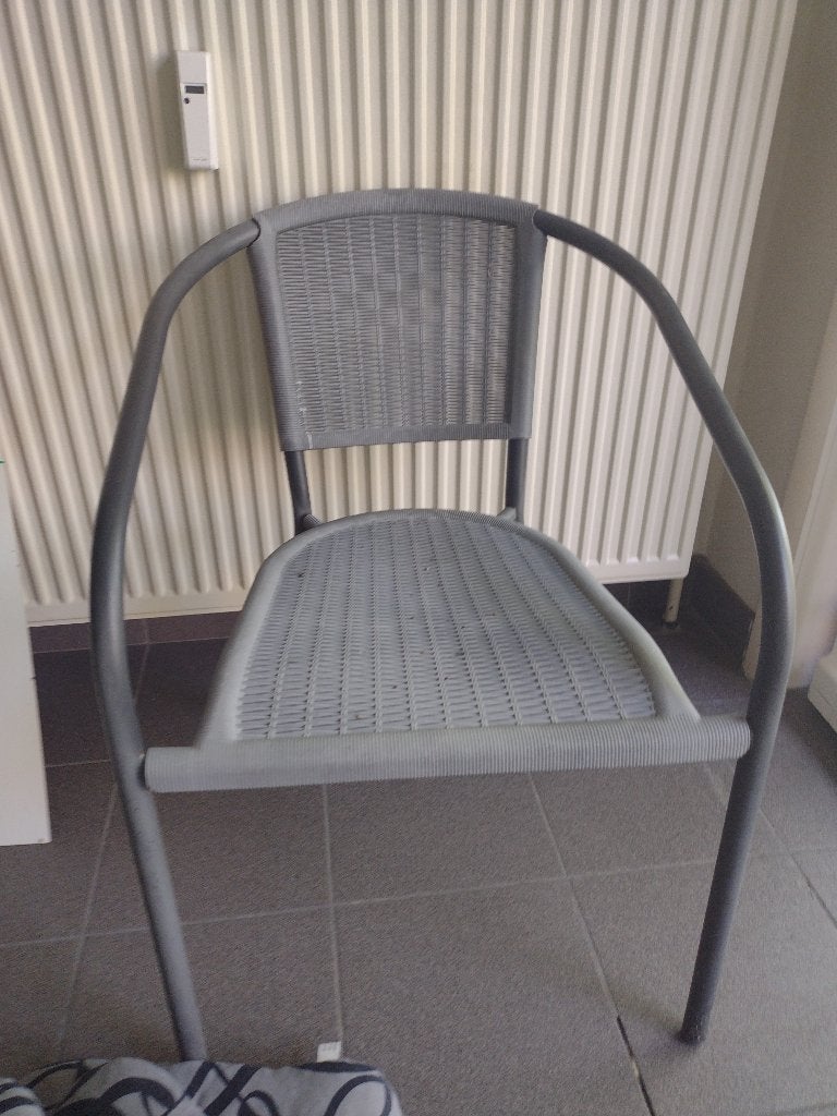 Terrasstoeltje in goede staat, Ophalen, Zo goed als nieuw