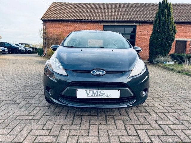 Ford Fiesta 1.25 Essence * Garantie * Climatiseur *, 1242 cm³, Achat, Entreprise, Garantie prolongée