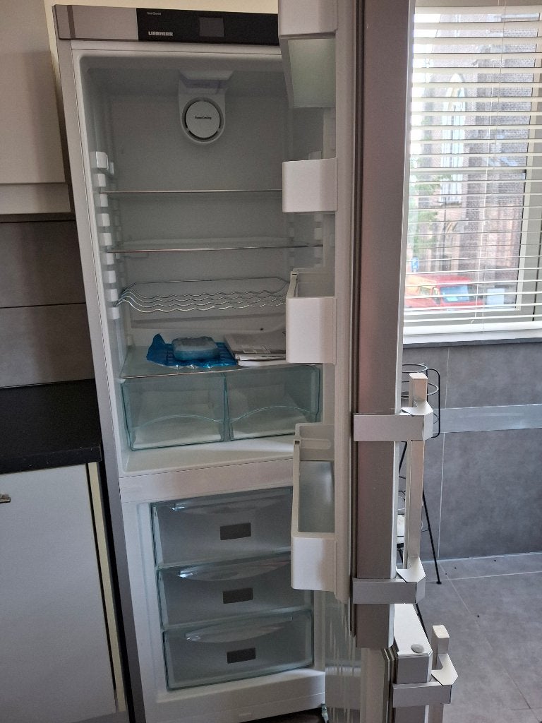Liebherr frigo met vriesvak, Enlèvement, Utilisé, Avec compartiment congélateur, Classe énergétique A ou plus économe