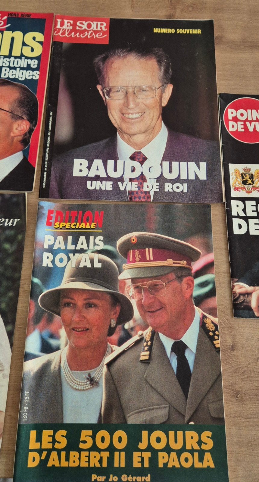 5 magazines historiques sur la royauté de la Maison royale d, Enlèvement ou Envoi, Journal ou Magazine