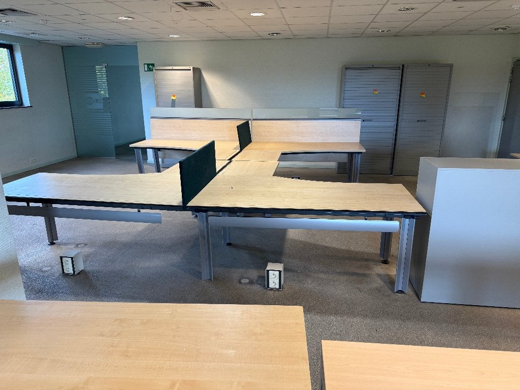 industriele Bureau's, Werkplek, Ophalen, Gebruikt, Bureau