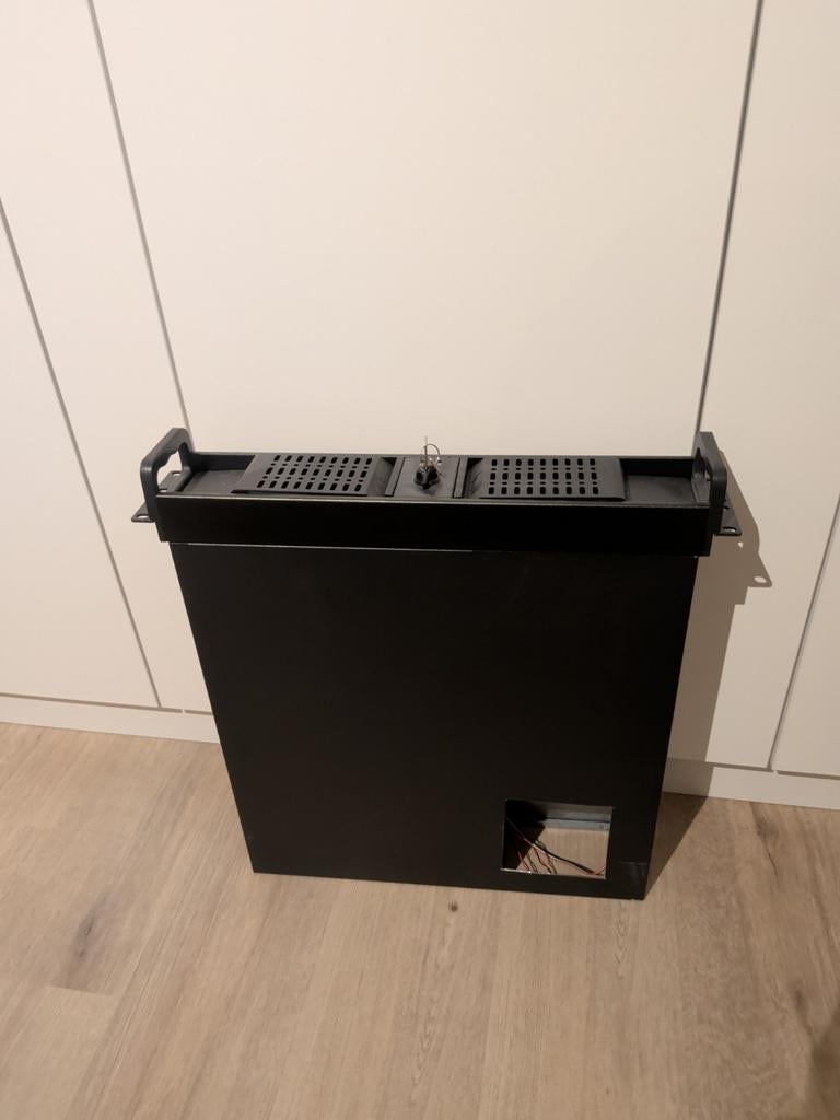 2U ATX server rack case, Ophalen