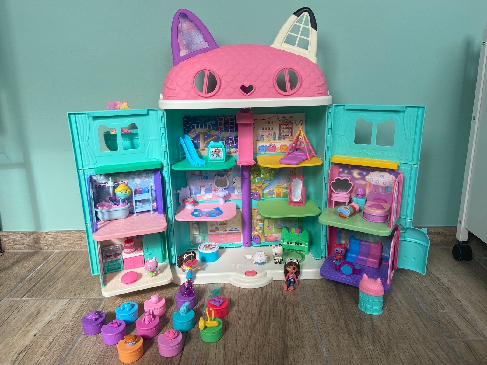 Gabby’s poppenhuis met uitbreidingen, Enfants & Bébés, Enlèvement, Comme neuf, Maison de poupées