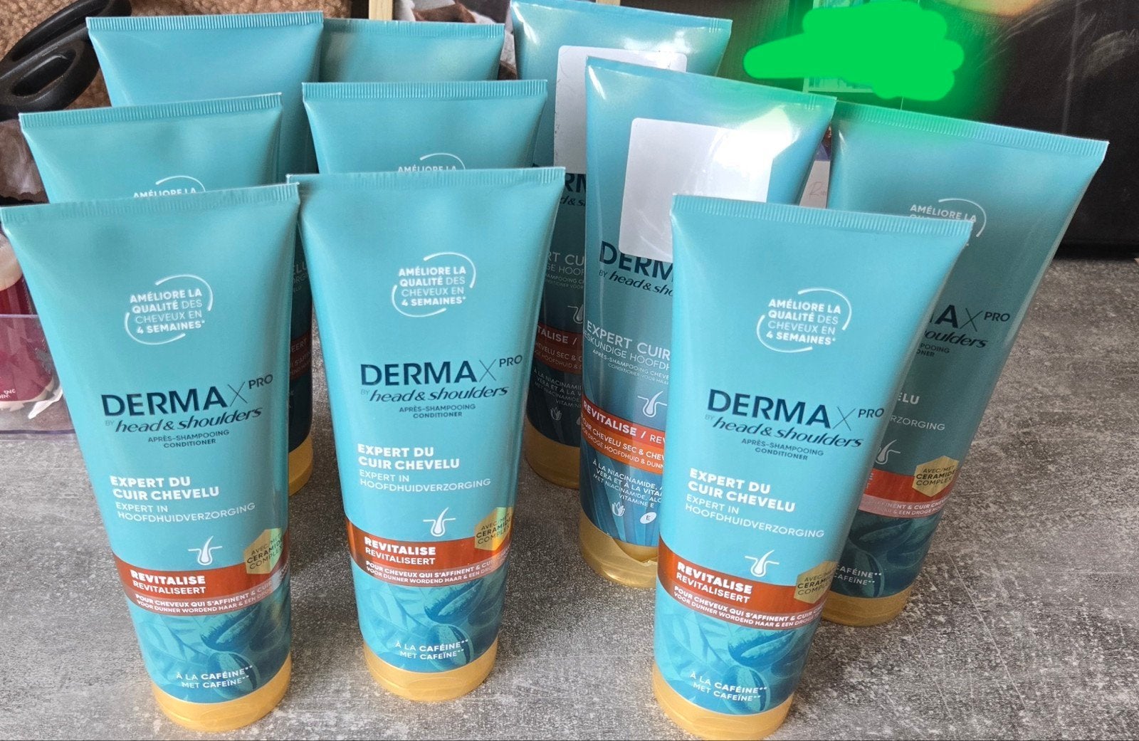 Head & Shoulders DermaXPro Conditioner (10 Stuks), Bijoux, Sacs & Beauté, Beauté | Soins du corps, Enlèvement