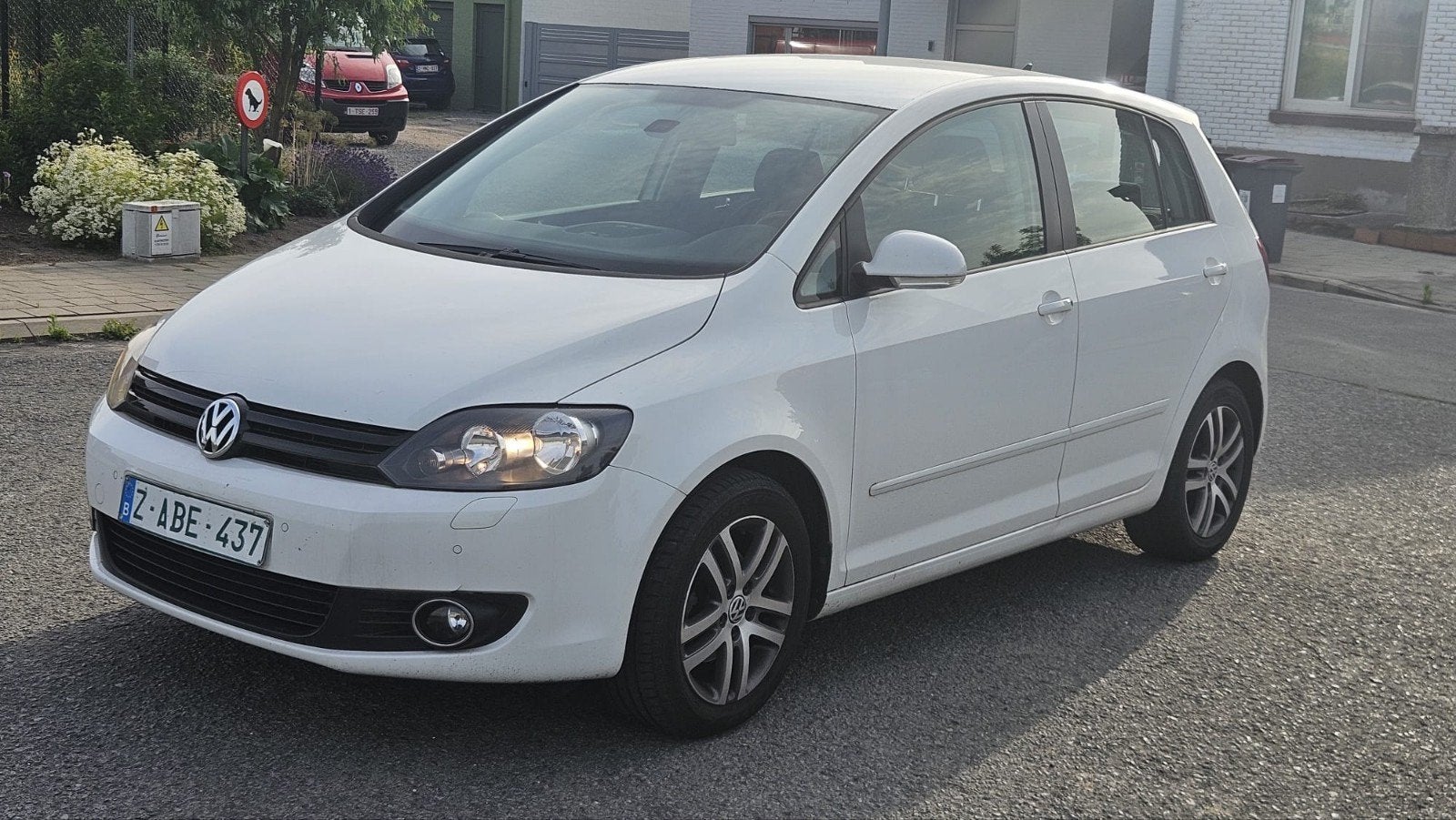 Golf 6 /1.6Diesel 99.000km model 2012, Auto's, Euro 5, Wit, Te koop, Bluetooth