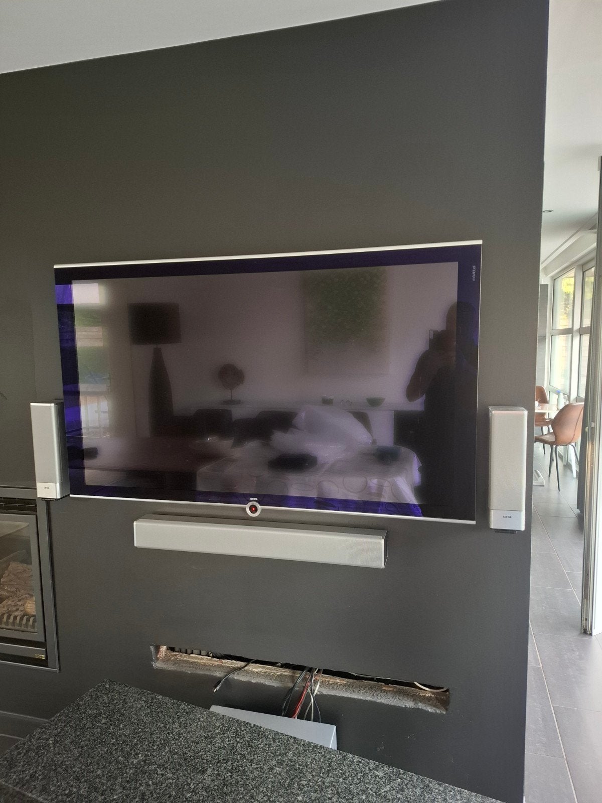 Loewe installatie tv, Enlèvement, Utilisé, 100 à 150 cm, Moins de 100 cm