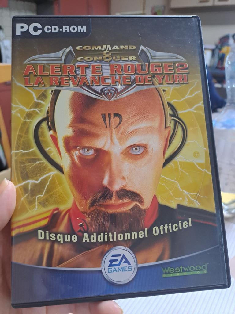 Jeu PC Command & Conquer Alerte Rouge Comme neuf, Enlèvement ou Envoi