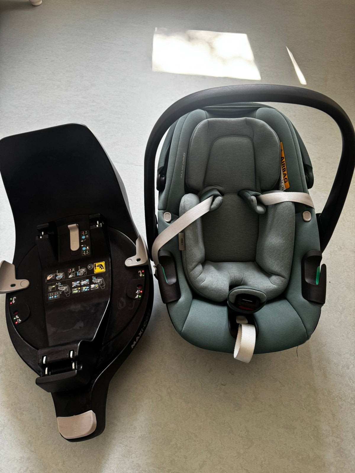 Maxi Cosi Pebble 360 + familyfix 360, Enlèvement, Maxi-Cosi, Isofix