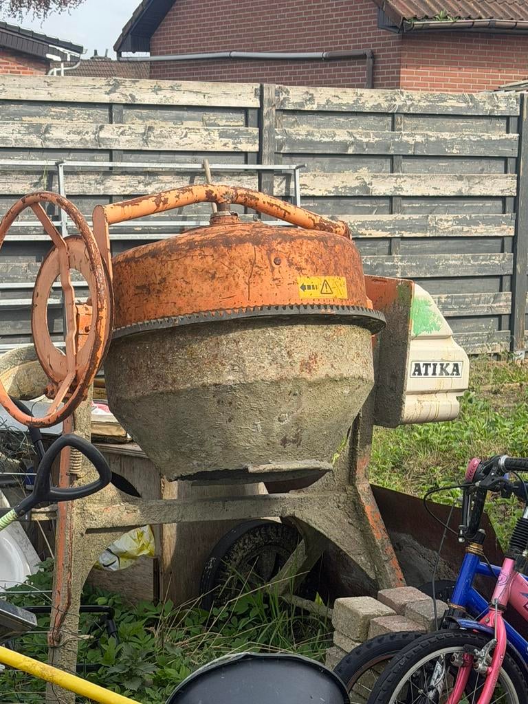 Beton molen, Doe-het-zelf en Bouw, Ophalen, Zo goed als nieuw