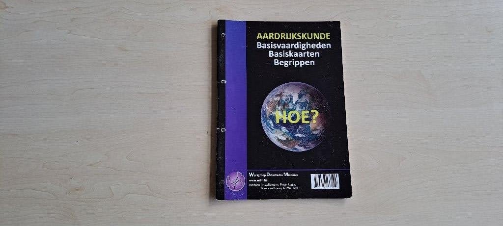 Aardrijkskunde basisvaardigheden basiskaarten begrippen hoe?, Ophalen of Verzenden, Aardrijkskunde