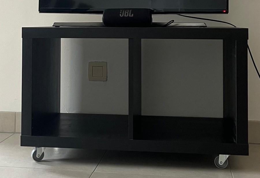 Étagère avec roulettes IKEA KALLAX, brun noir, 77x41 cm, Enlèvement, Comme neuf