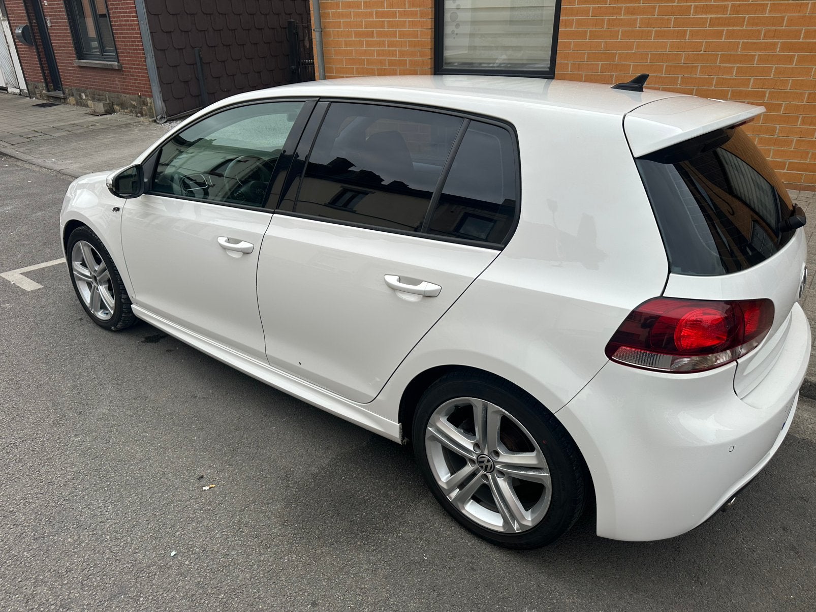 Golf 6 Rline 2.0TDI, Auto's, Volkswagen, Voorwielaandrijving, Zwart, Leder, Bedrijf