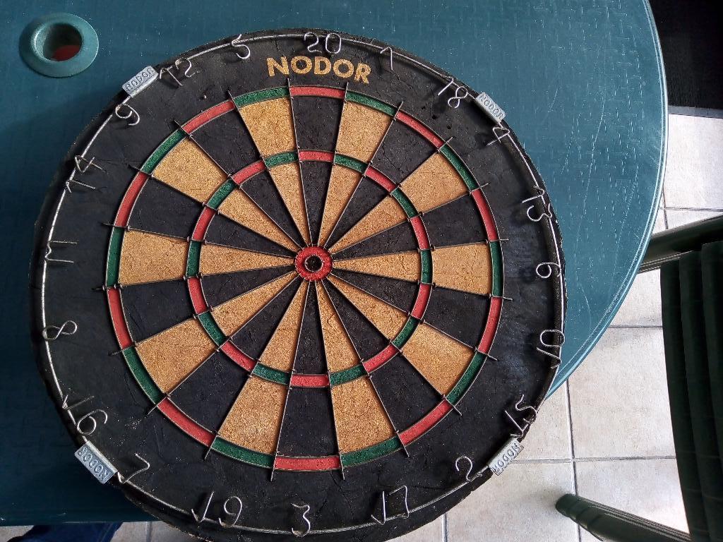 vintage dartboard dartbord nodor bristle, Ophalen of Verzenden, Gebruikt, Dartbord
