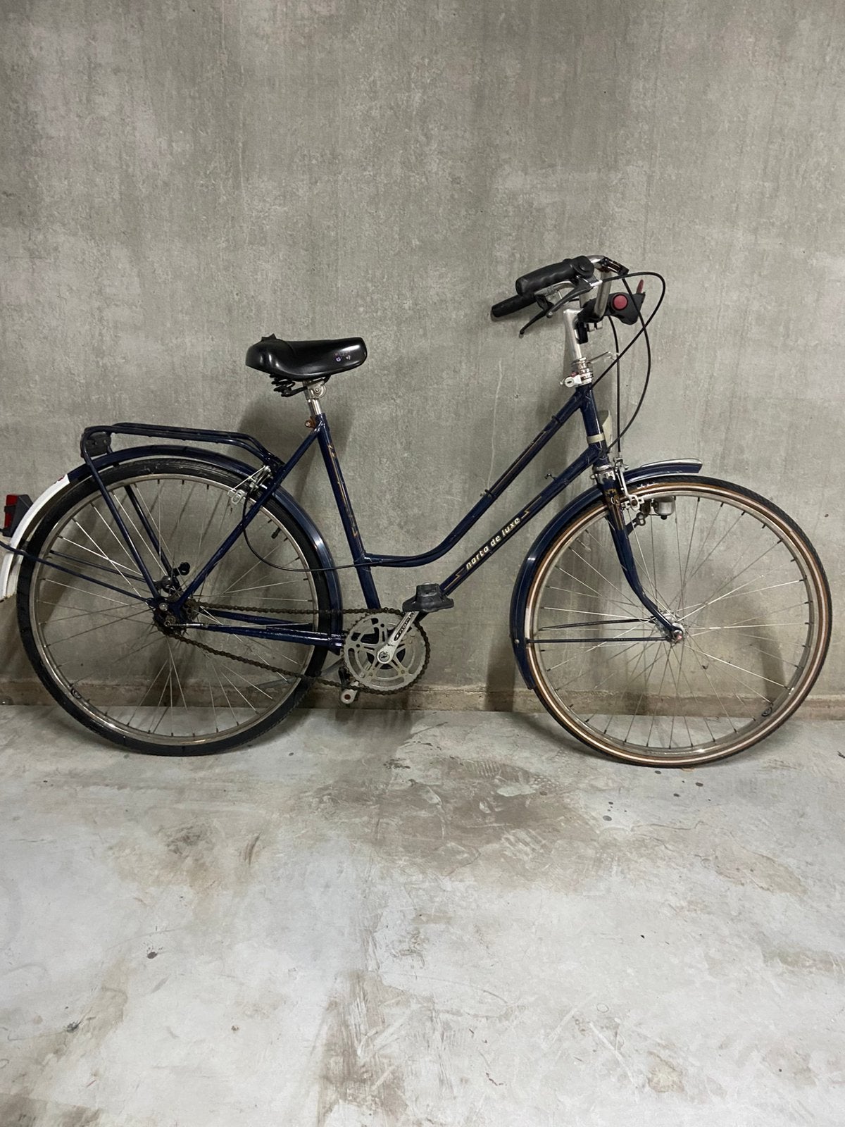 Damesfiets, Enlèvement, Comme neuf
