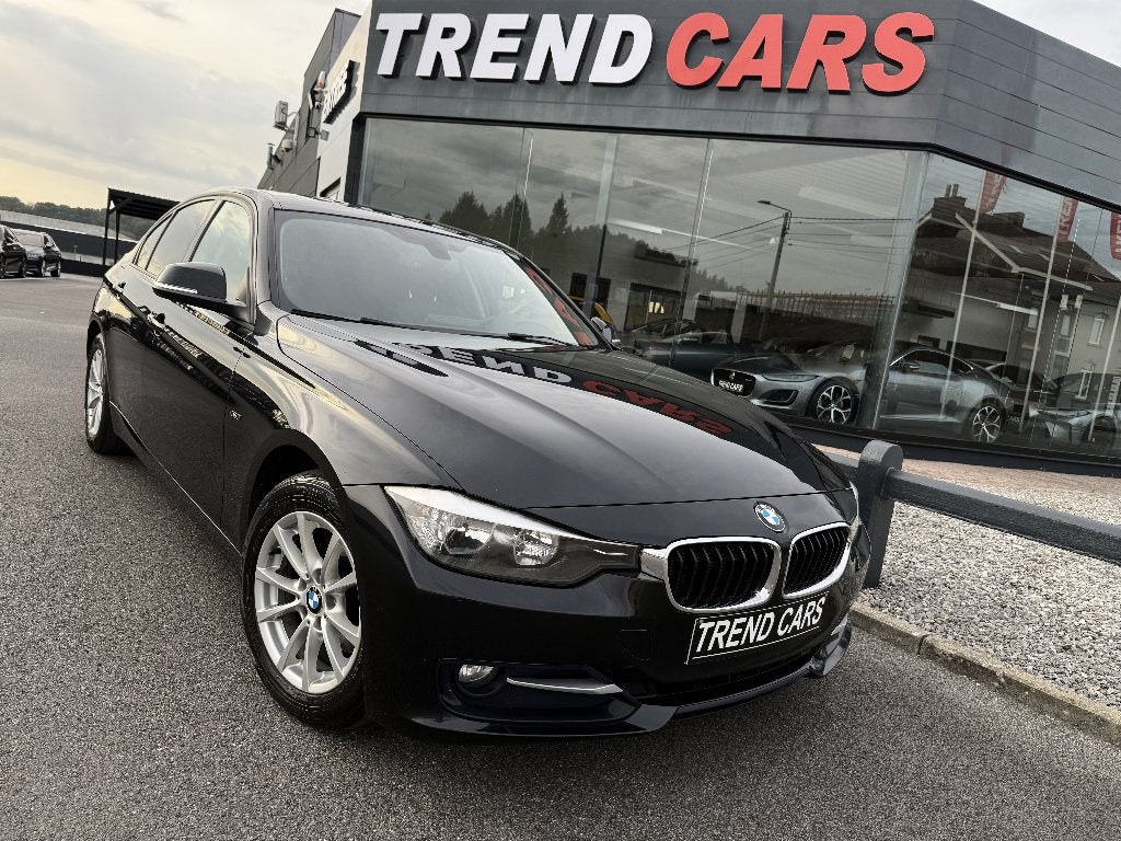 BMW 316D AUT. PACK SPORT SIEGE CUIR CHAUFFANT CUIR GA 1AN, Automaat, Achterwielaandrijving, 4 cilinders, Zwart