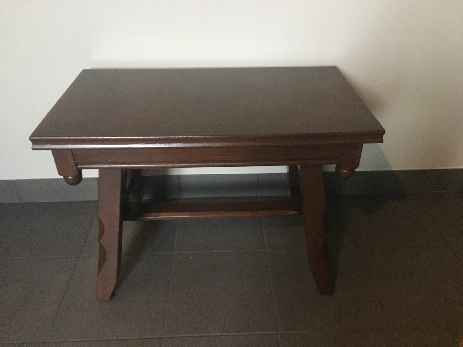 Mooie hardhouten salontafel., Antiek en Kunst, Antiek | Meubels | Tafels, Ophalen