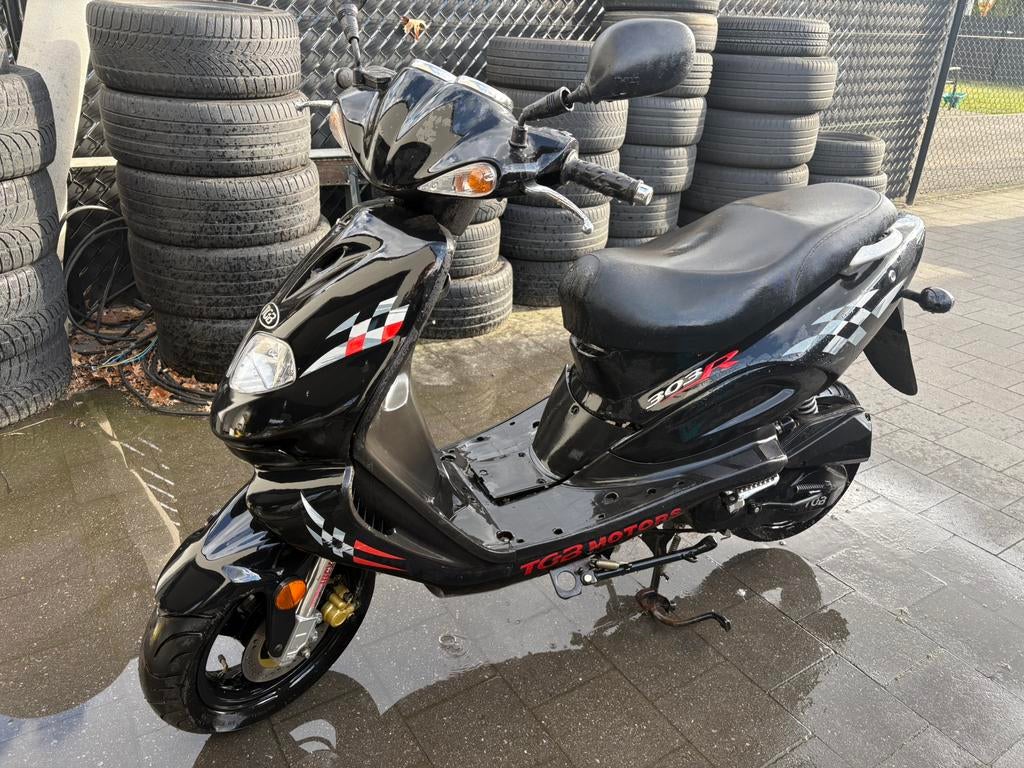 Scooter TGB 303R met weinig kilometers, Enlèvement, Utilisé, Essence