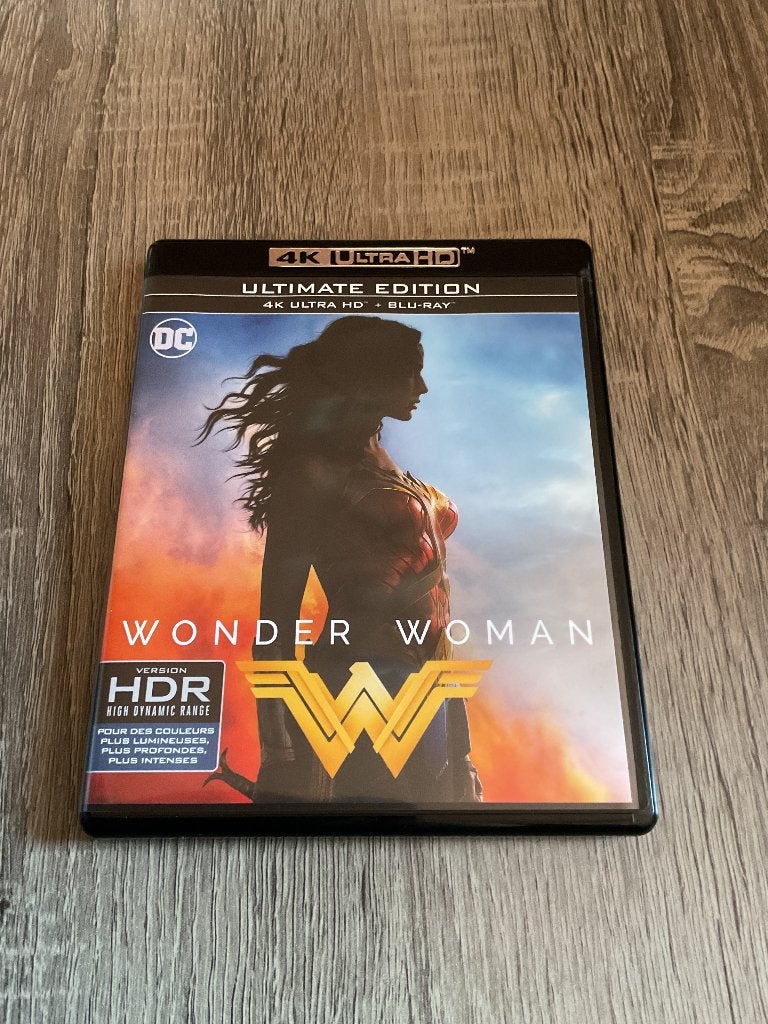 Wonder Woman 4K en Blu ray, CD & DVD, Blu-ray, Action, Enlèvement ou Envoi, Film, Comme neuf